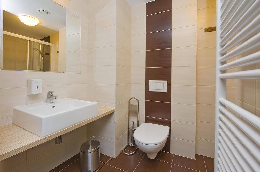 Hotel Cztery Brzozy Gdansk Kowale Kowale  Exterior photo